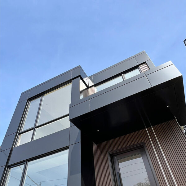 St.-Hubert-Ave_0003_IMG_9181