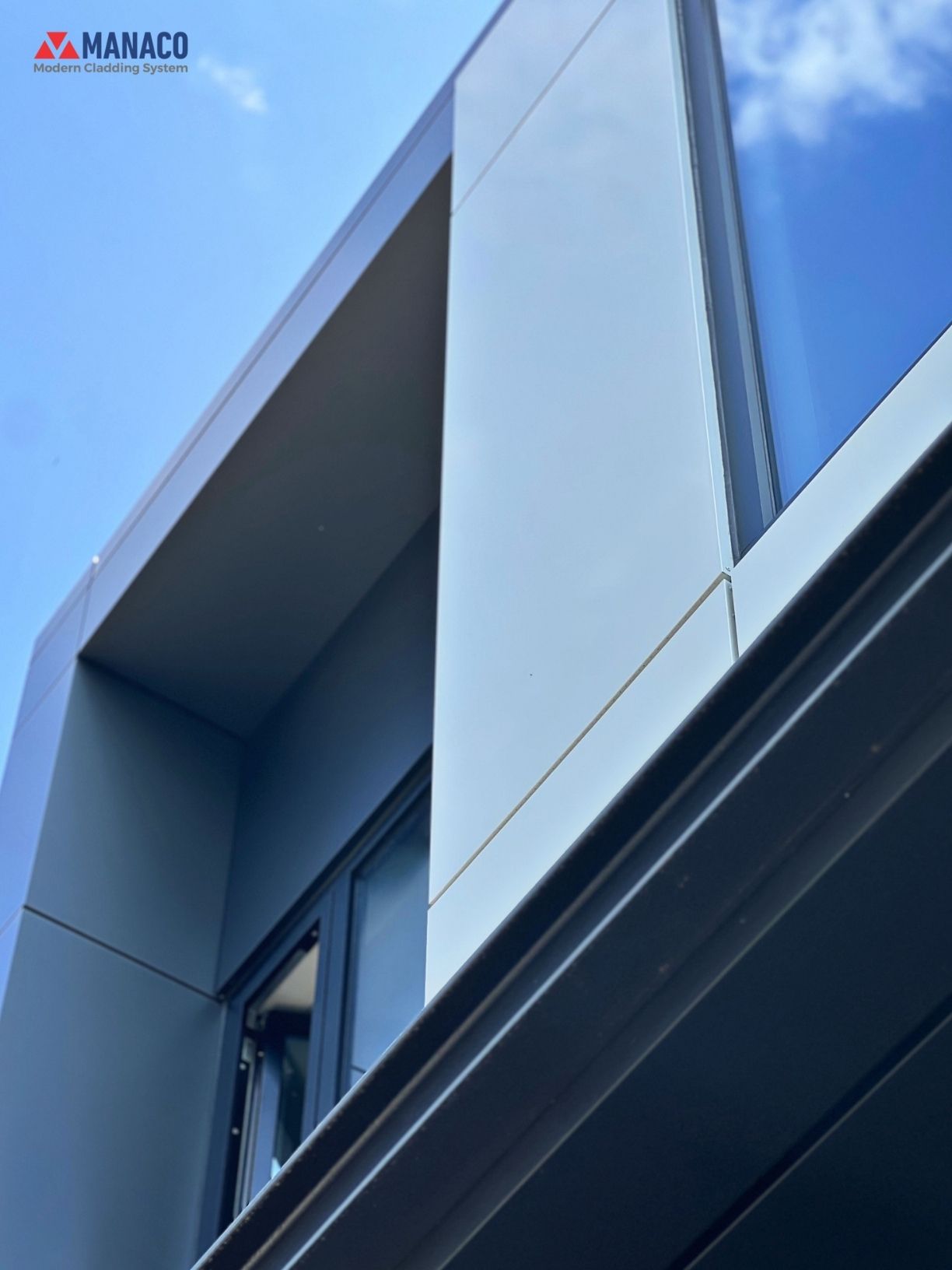 manaco-melrose-ave-north-york-on-mist-white-window-box-corner-detail-acm